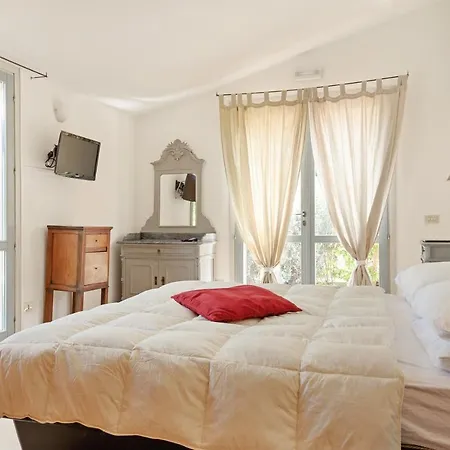 Glicine Garden Dream Villa Ostra