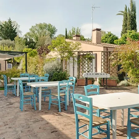 Glicine Garden Dream Villa